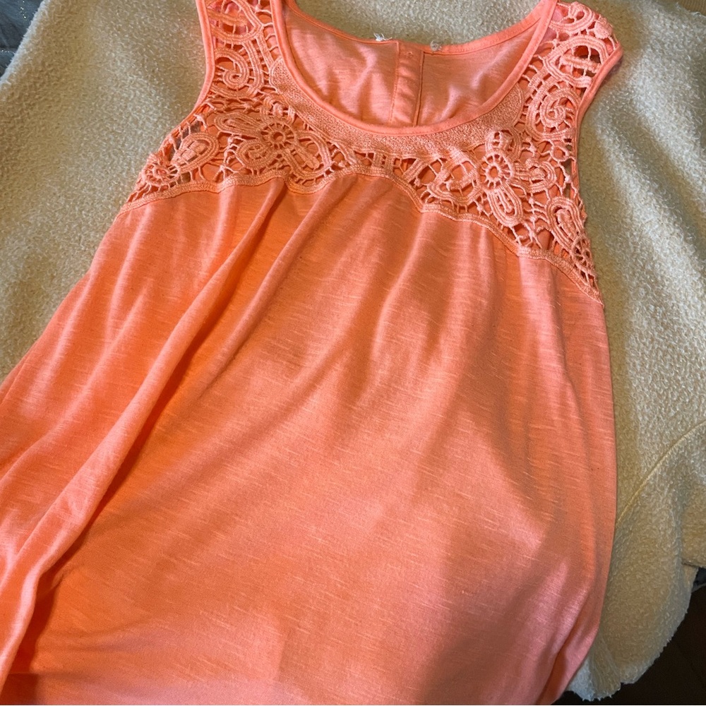Pretty embroidery around neckline/button back detail (buttons not functional)